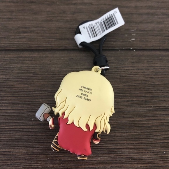 Marvel Blind Bag Clip: What If... : Party Thor - Picture 2 of 2